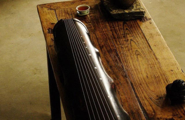 呼伦贝尔市古琴蕴含的传统文化，一把古琴制备出来要两年的时间